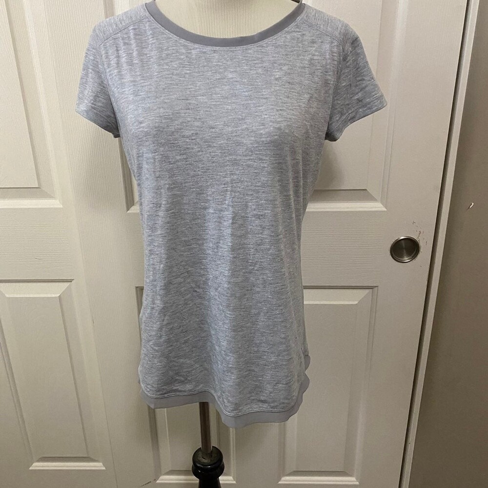 lorna jane tee